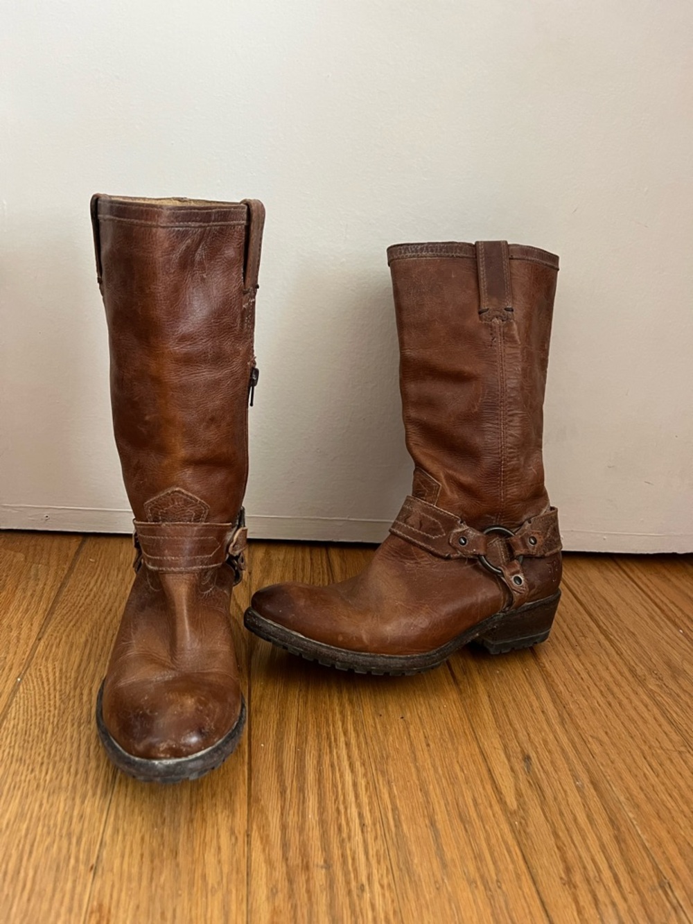 Frey boot with zipper on the side - Picture 3 of 6